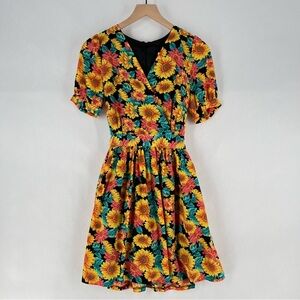 DRAMA Multicolor‎ Floral Print Surplice V Neck Pleated  Fit & Flare Dress